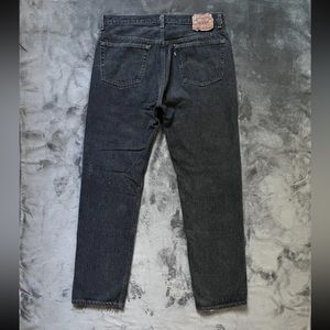 Vintage 90’s Levi’s 501 Straight Leg Fit BF Denim/Jeans - Black MADE IN USA